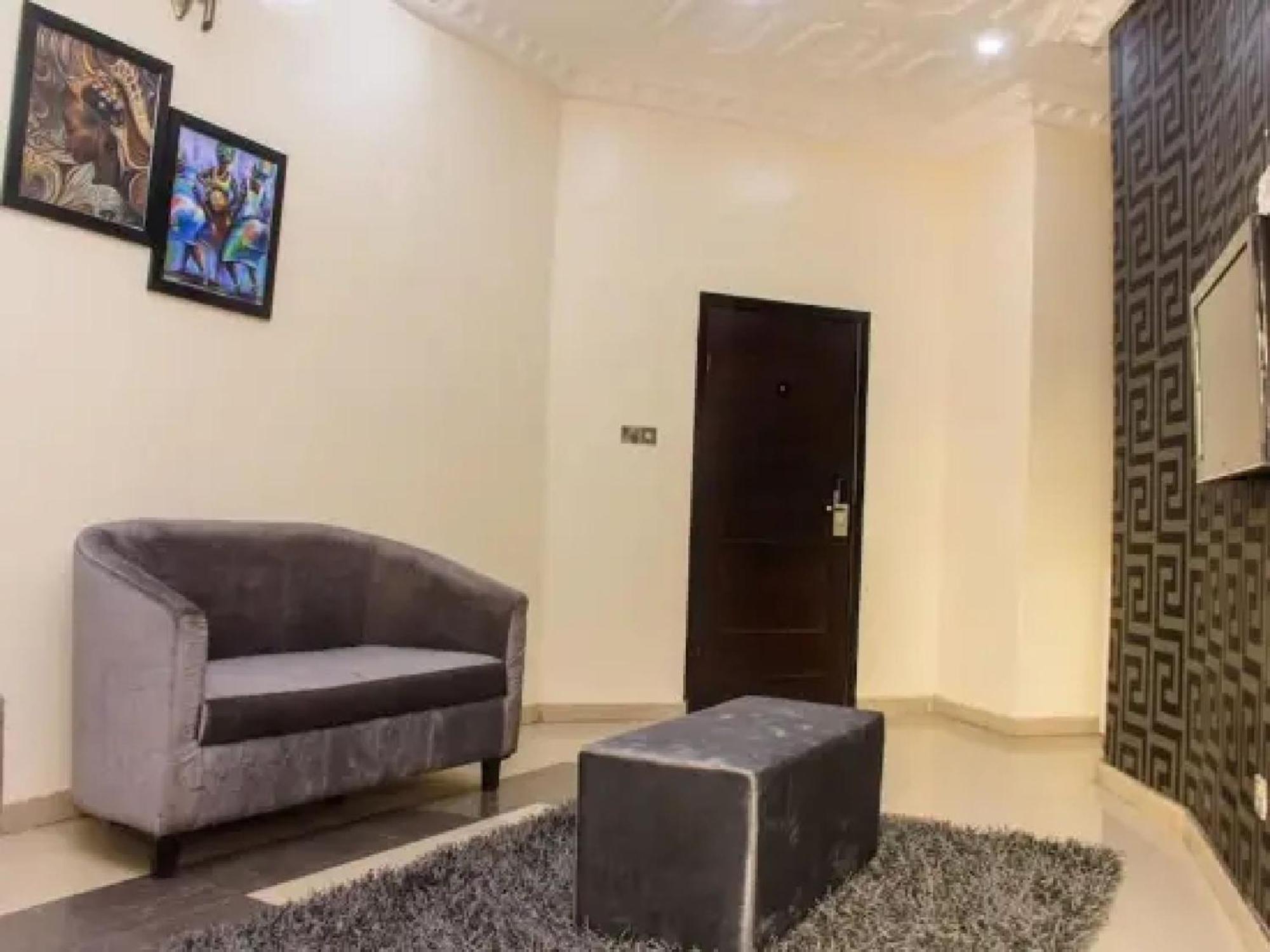 Room In Lodge - Ambience Hotels Abujahome For Leisure And Business Travellers Экстерьер фото